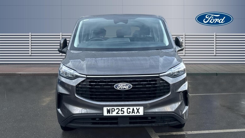 Ford Tourneo Custom 320 L2 Diesel Fwd 2.0 EcoBlue 136ps H1 Zetec 8 seater Auto